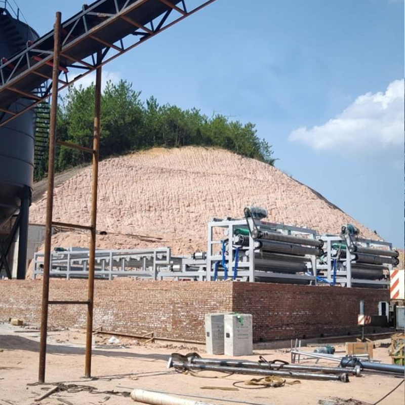 新樂市陜西延安制沙場污泥脫水現場